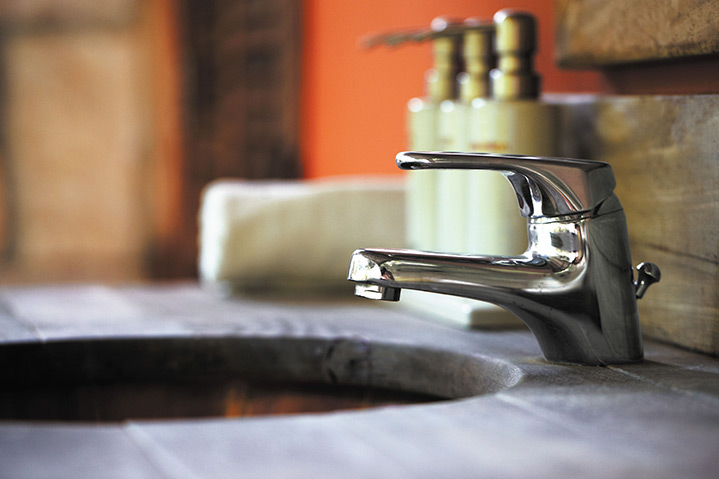A2B Plumbers are able to fix any leaking taps you may have in Ealing Brent. 